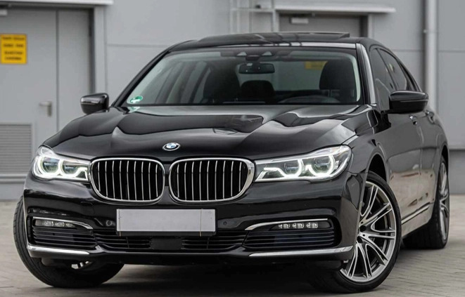 BMW Seria 7 cena 149000 przebieg: 255000, rok produkcji 2016 z Sejny małe 781